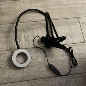 phone stand attachment with ring light + mini tripod stand